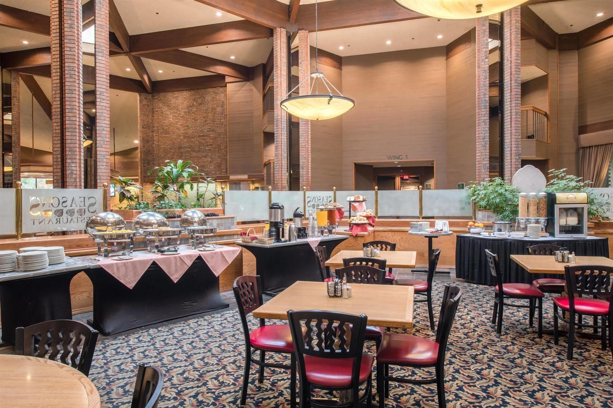 Red Lion Hotel Pasco Airport & Conference Center Luaran gambar